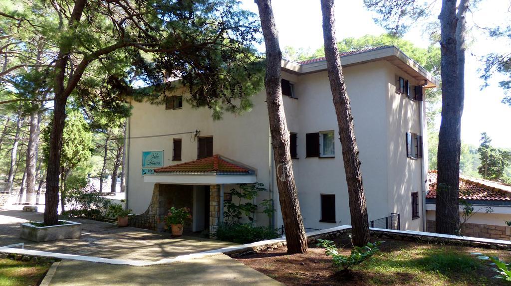 Villa Diana Mali Lošinj Esterno foto